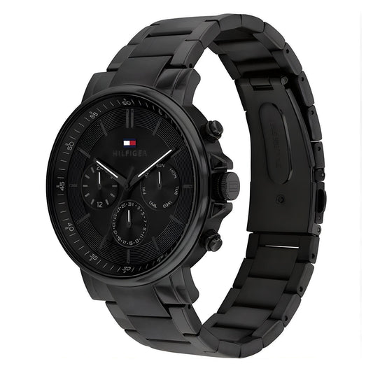 ساعة تومي هيلفيغر بمينا سوداء وسوار من الفولاذ المقاوم للصدأ