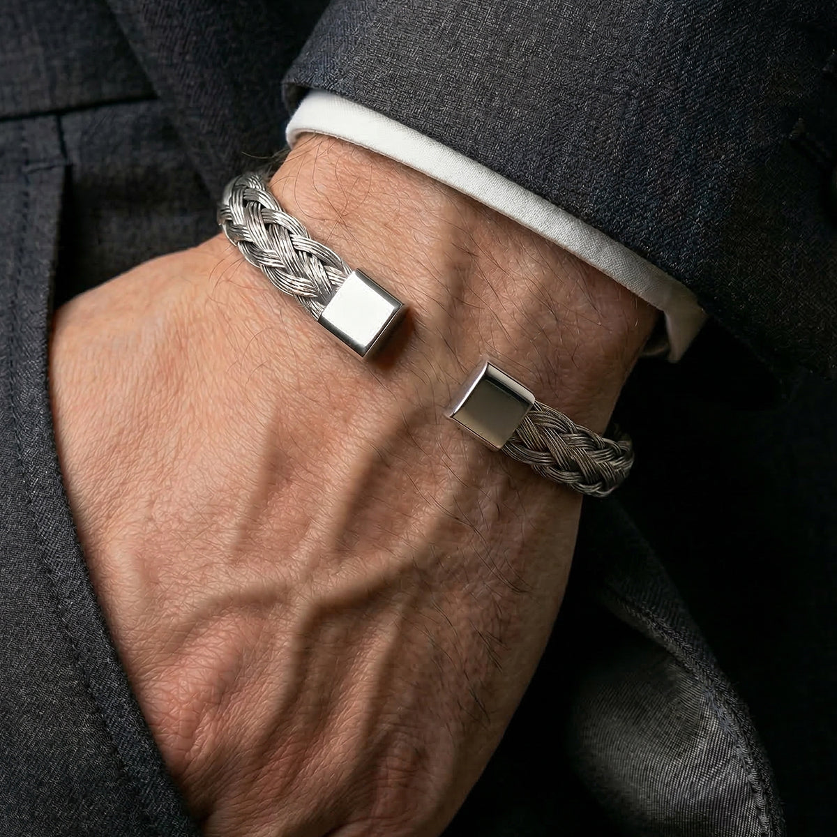 Minimalist Men's Silver Woven Metal Bracelet | High-Tensile Wire Cable