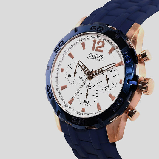ساعة GUESS كرونوغراف للرجال بمينا بيضاء | W0864G5