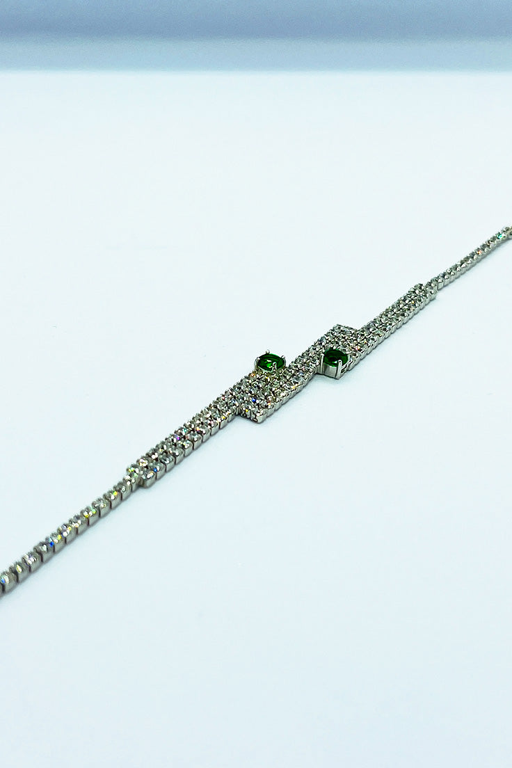 سوار أنيق بحجرين من الزركون