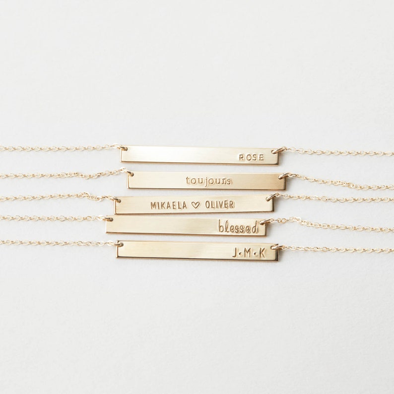 قلادة عمودية مميزة