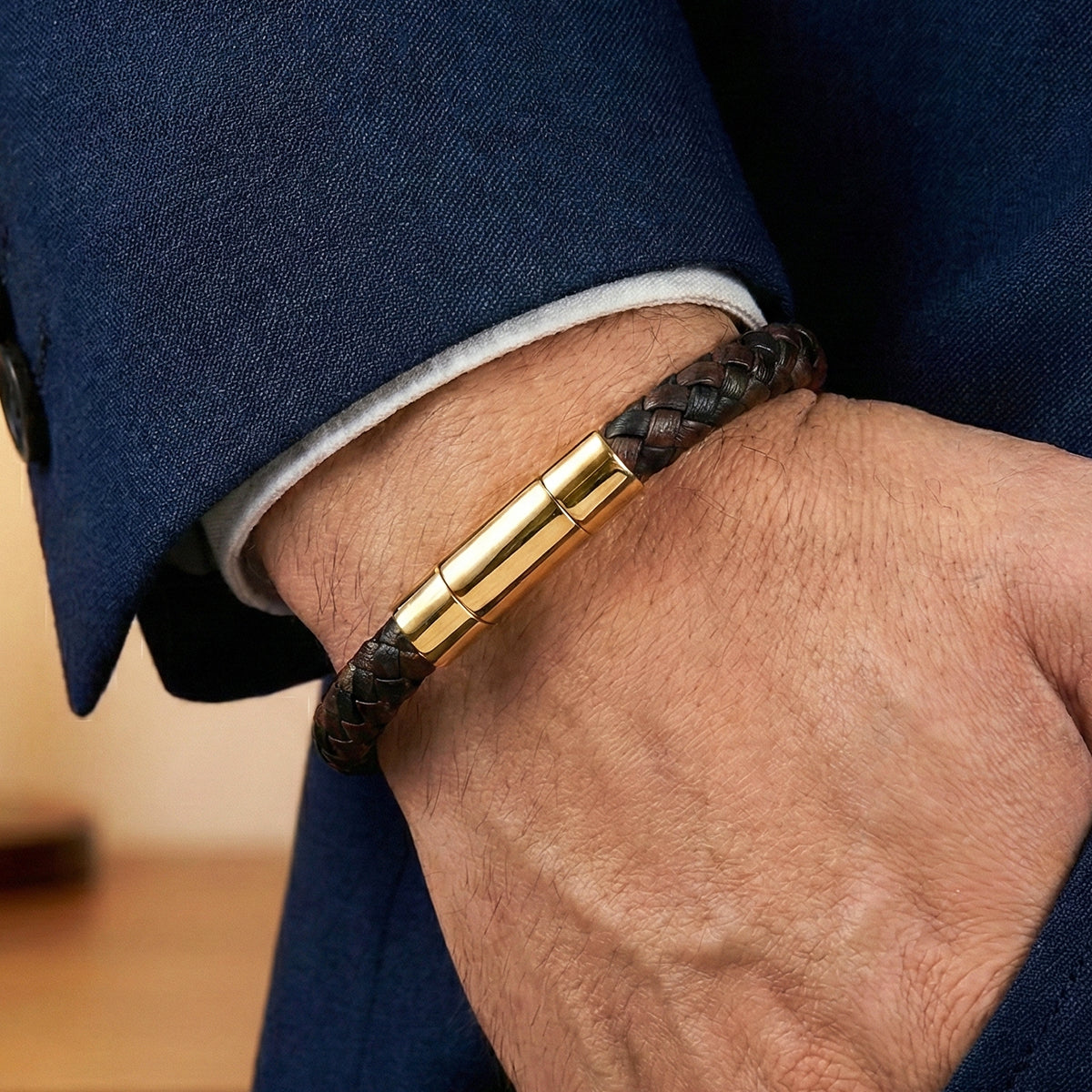 سوار فريد من نوعه متعدد الأشكال