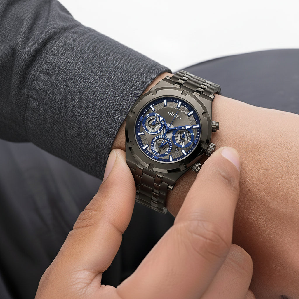 ساعة جيس متعددة الوظائف للرجال بمينا رمادية | GW0260G3