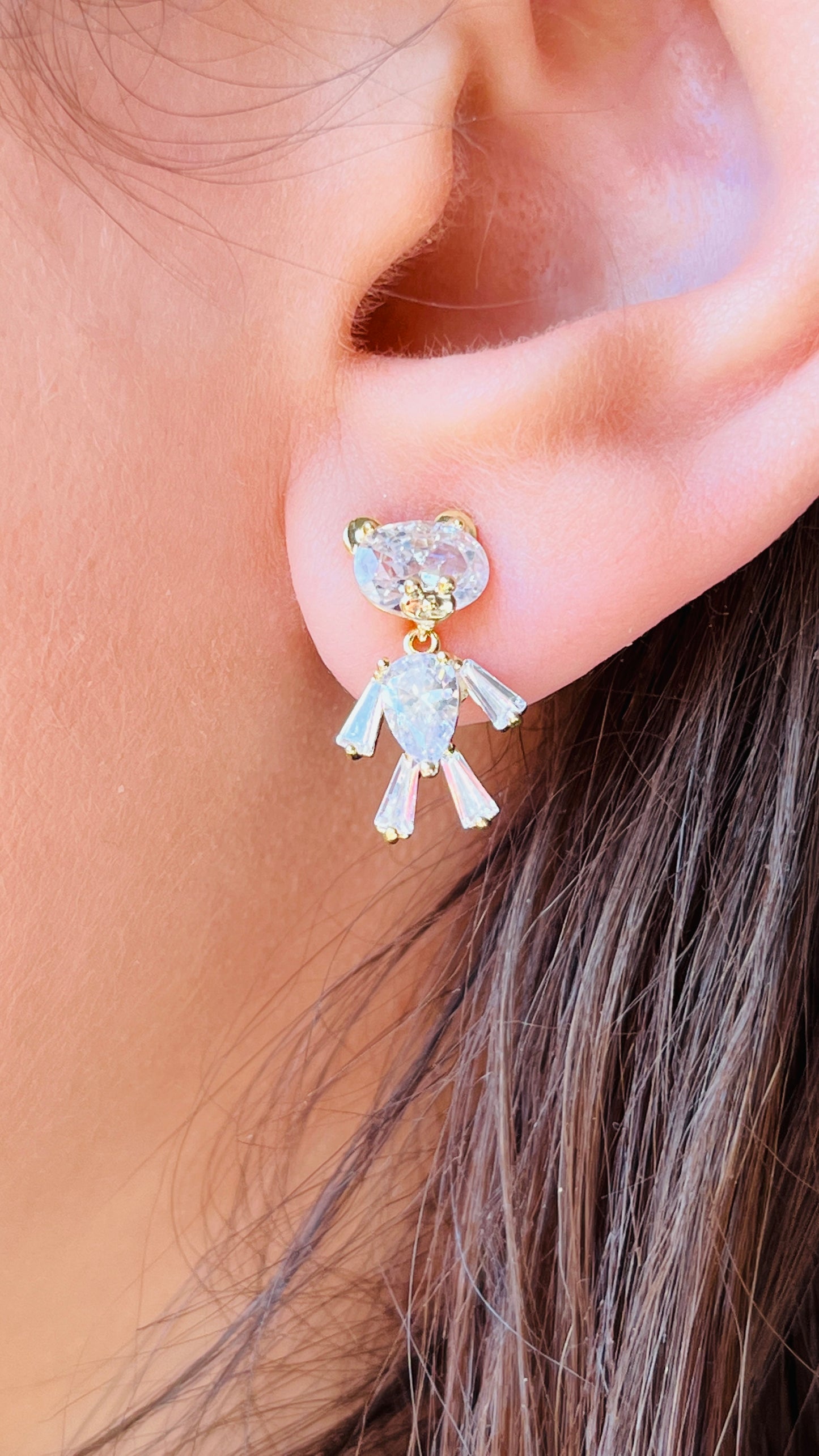 Shiny doll earring
