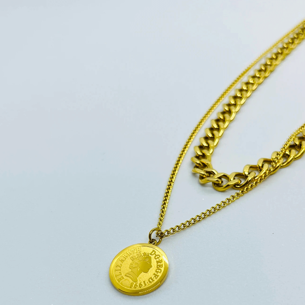 Wide Chain with gold coin