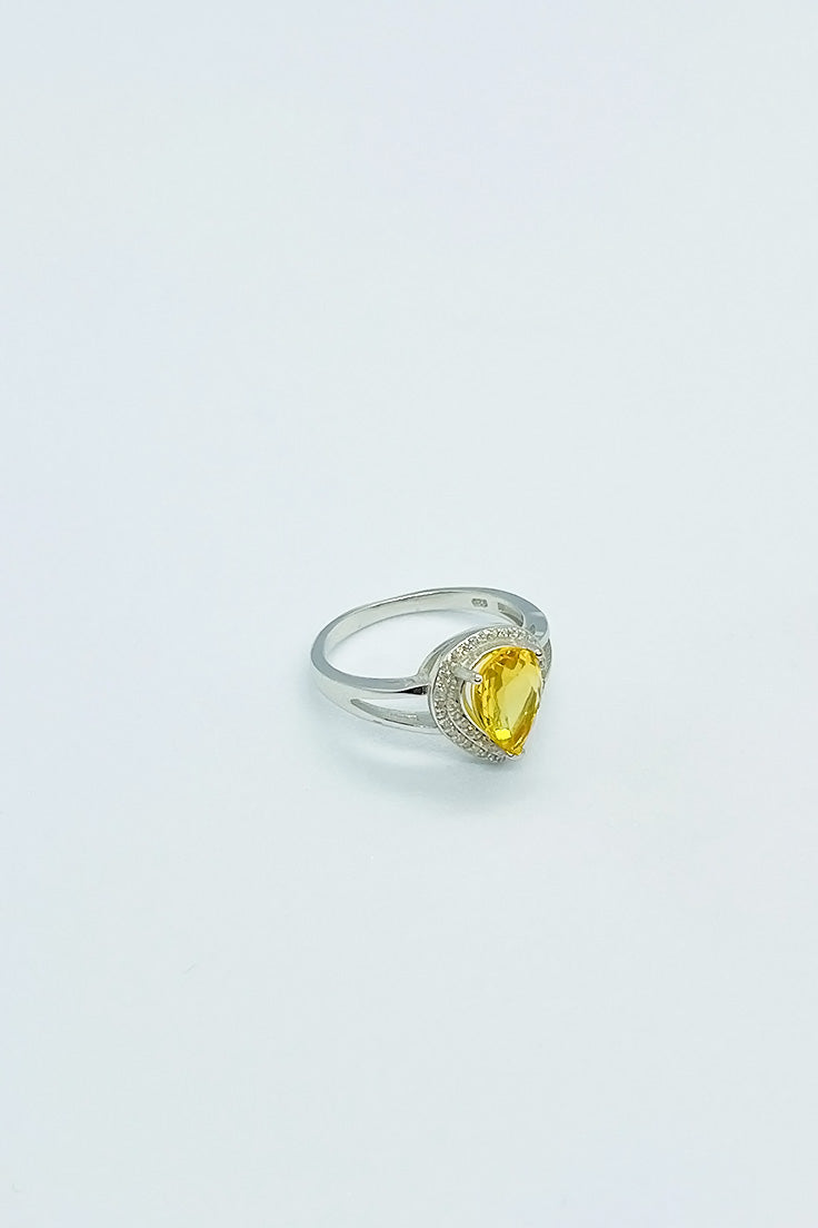 Drop ring with zircon stone